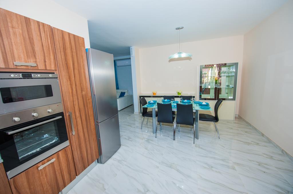 The Waves Holiday Apartment Марсашлокк Екстер'єр фото